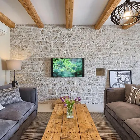Luvi Tatil Evi