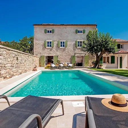 Dom wakacyjny Luvi Rovinj