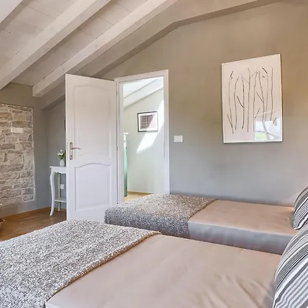 Luvi Holiday home *