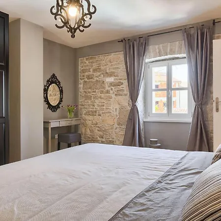 بيت للعطل Luvi *