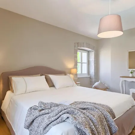 Luvi Holiday home *